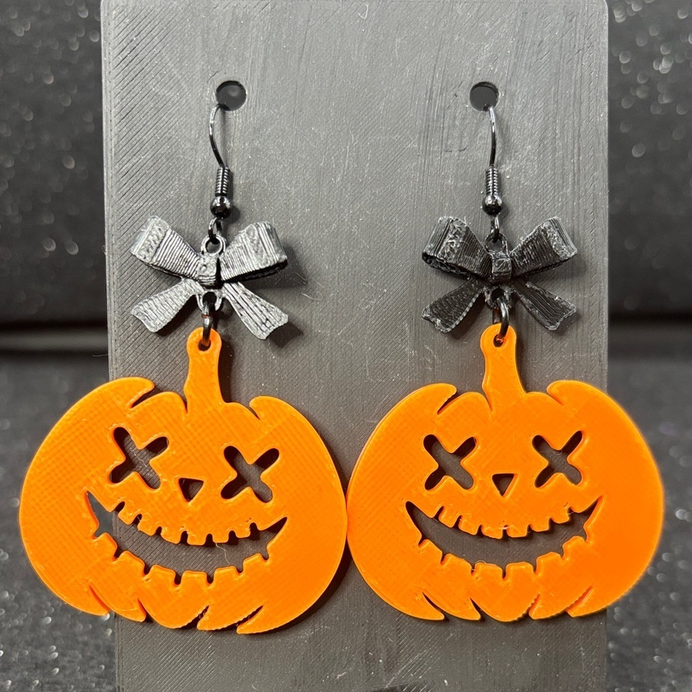 Pumpkin Earrings with Bow – Cute Fall & Halloween‎ Jewelry